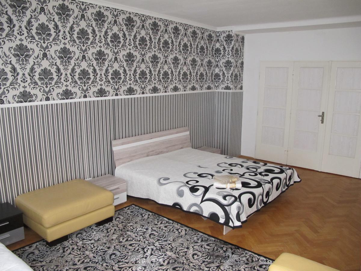 Arabesque Accommodation Prag Dış mekan fotoğraf